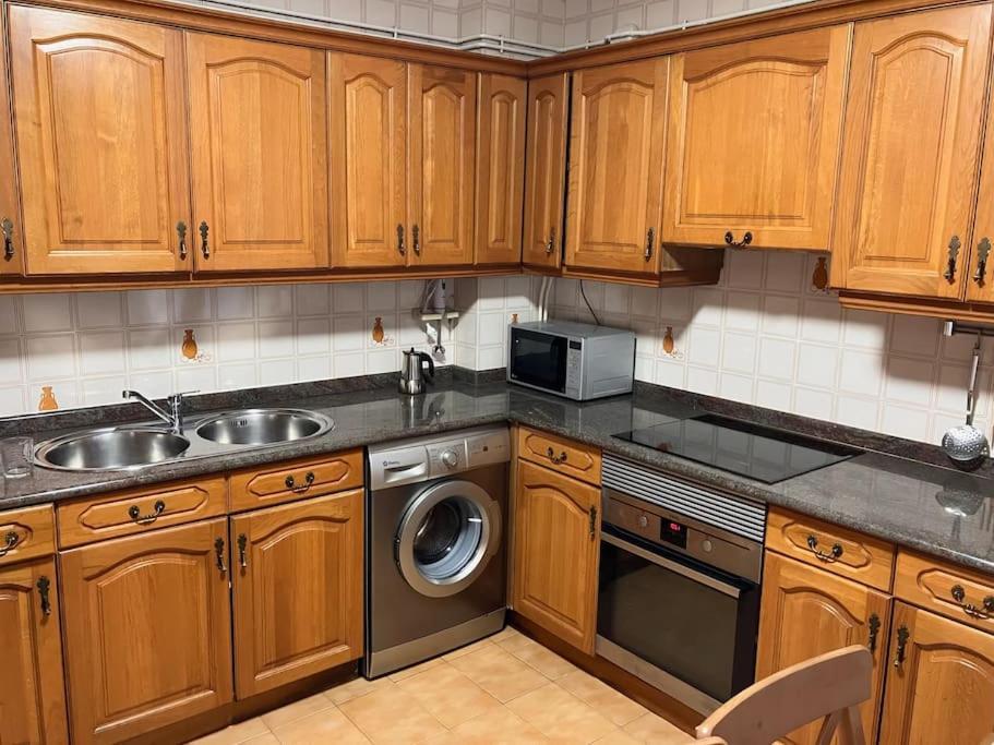 Duplex 122M2, 4 Dormitorios, 2 Banos Completos, Wifi 1Gb Mundaka Kültér fotó